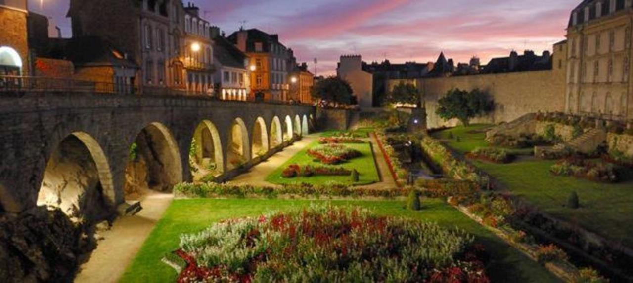 Kyriad Prestige Vannes Centre-Palais Des Arts Kültér fotó